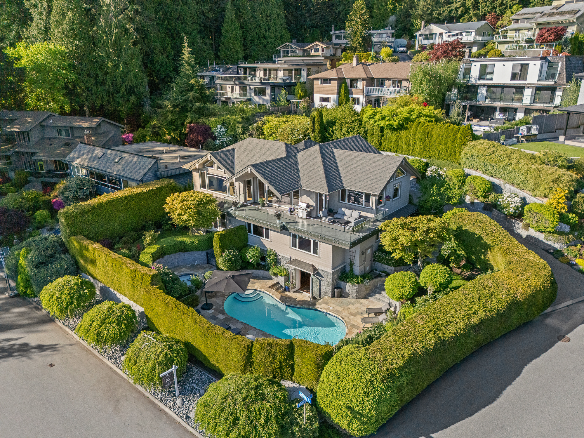 5168 Redonda Drive