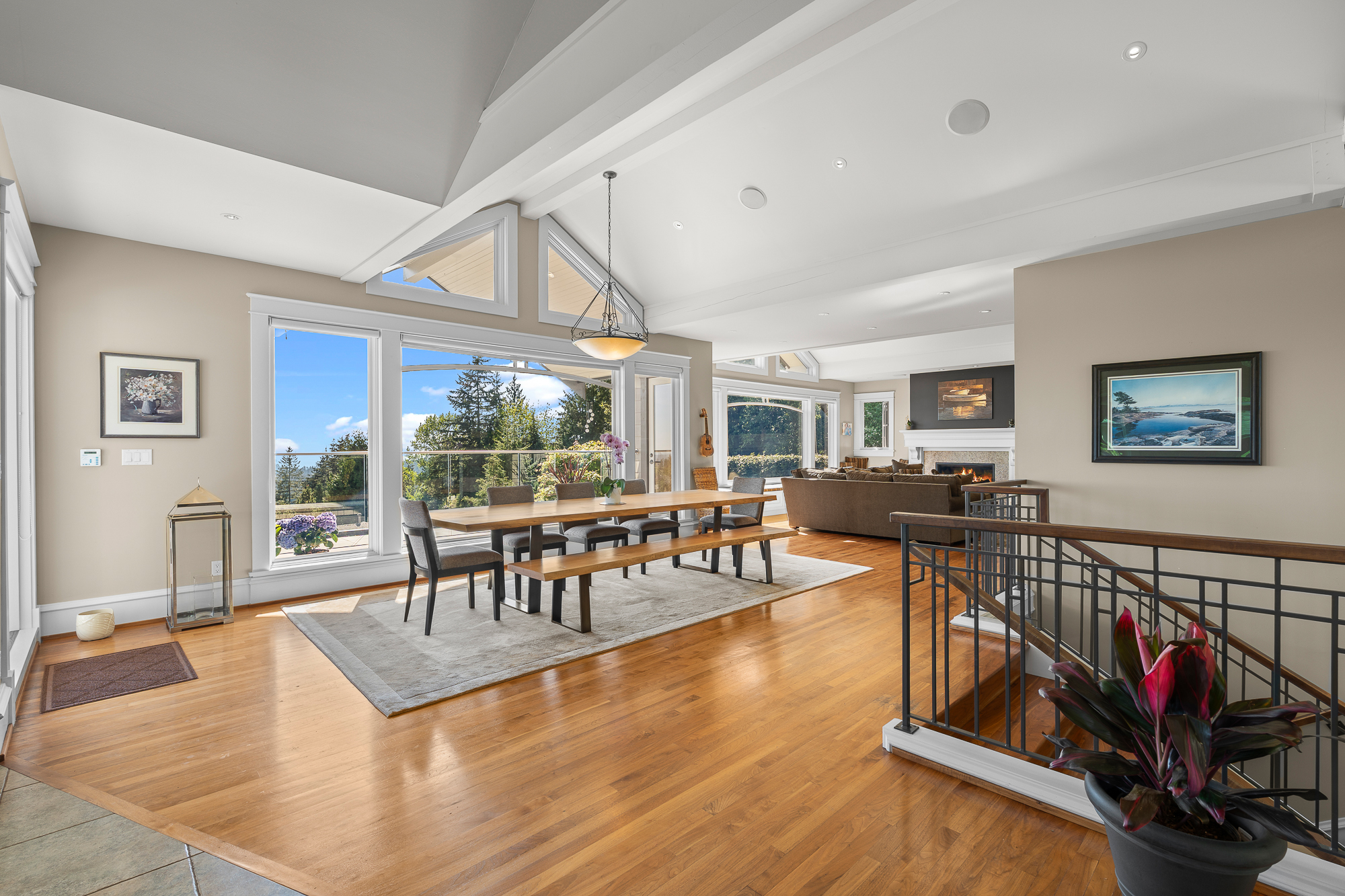 5168 Redonda Drive