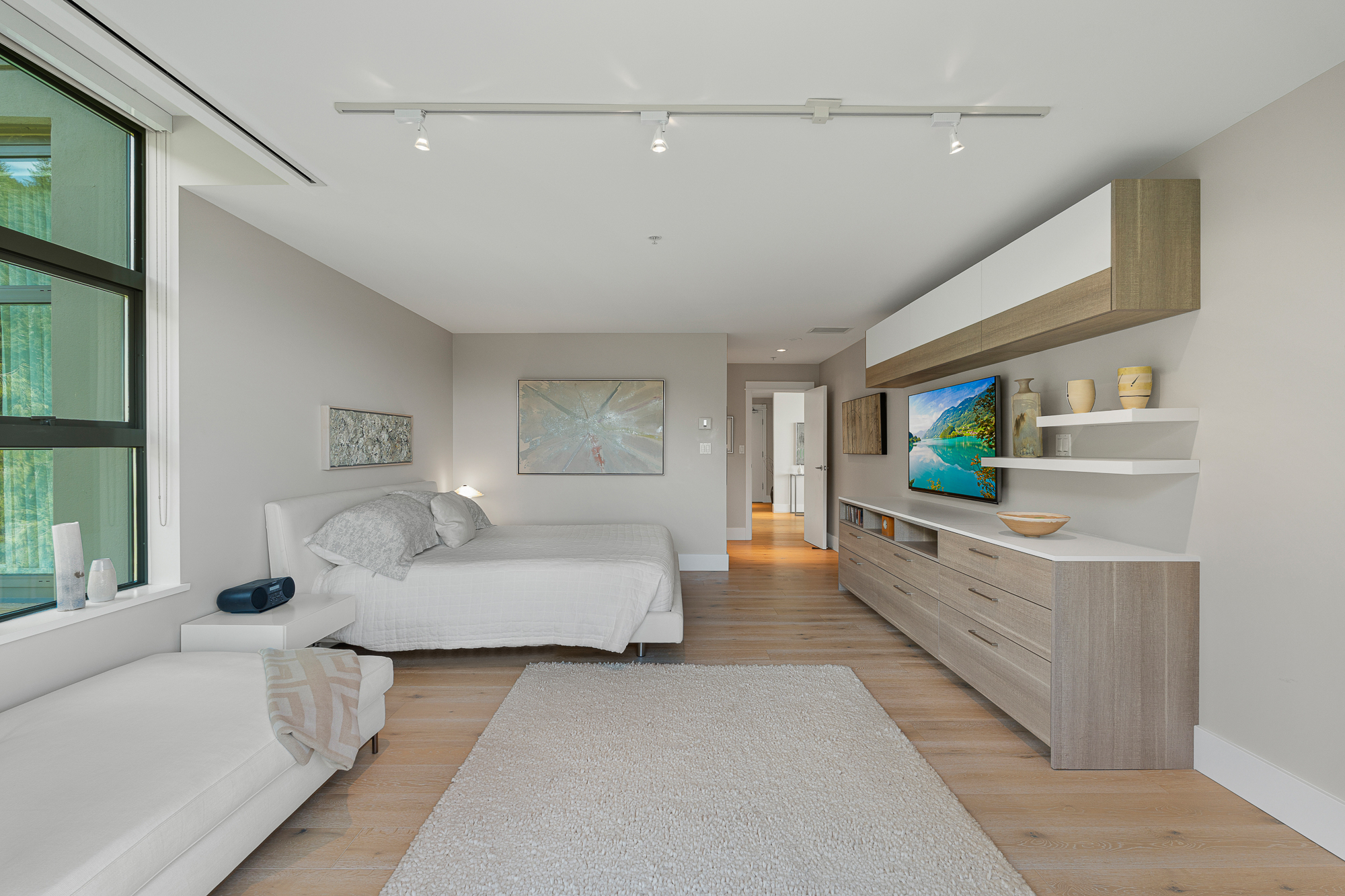 #1402 - 3355 Cypress Place