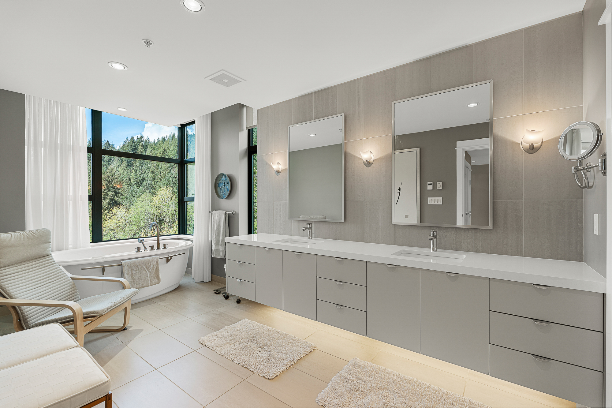 #1402 - 3355 Cypress Place