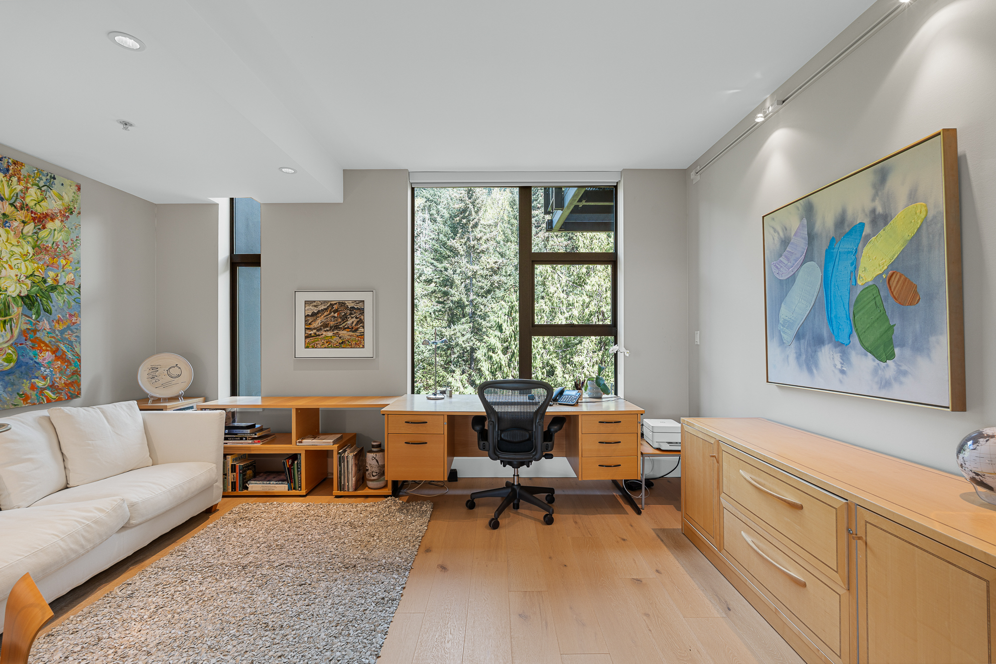 #1402 - 3355 Cypress Place