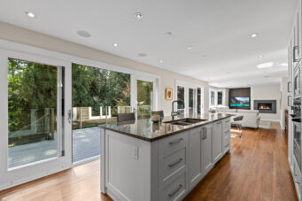 4638 Caulfeild Drive